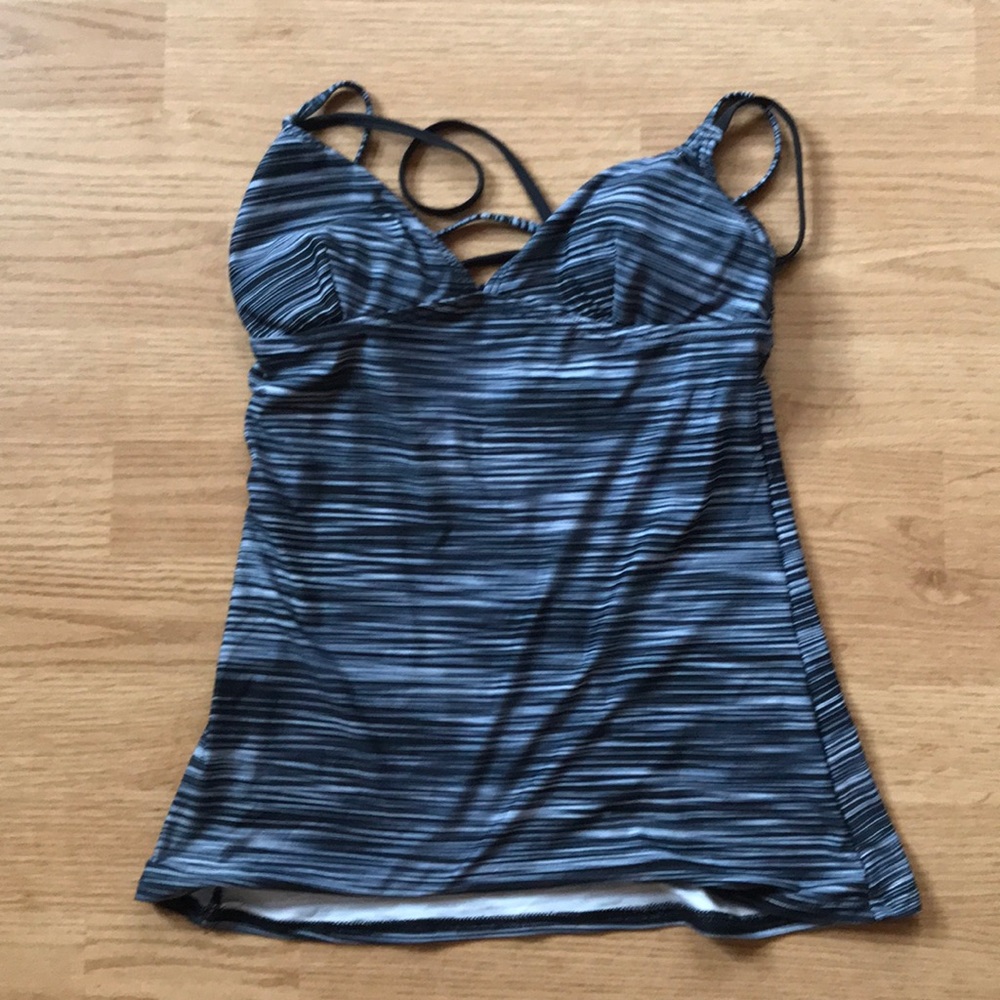 Bathing suit top